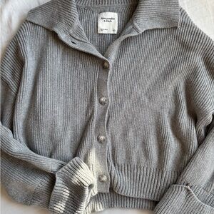 Abercrombie & Fitch Ribbed Gray Cardigan